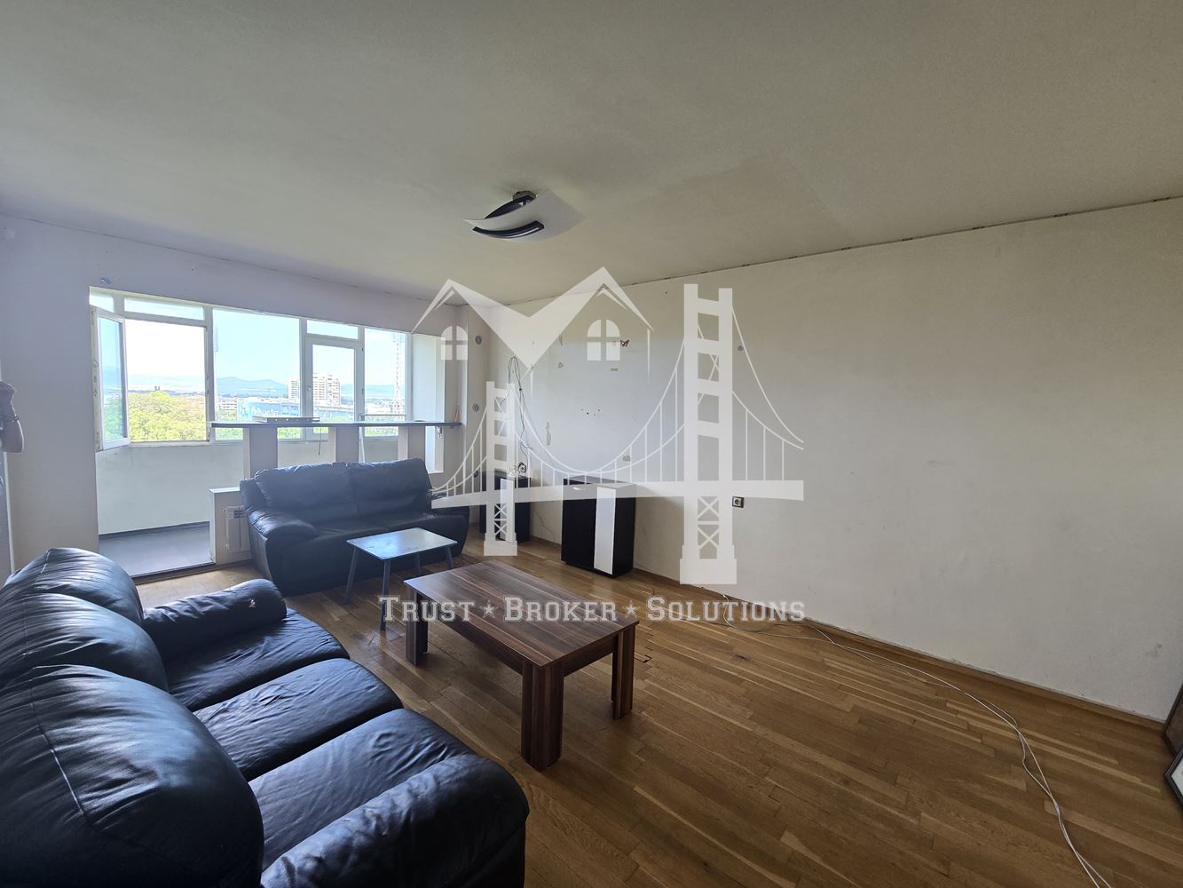 3-СТАЕН + кухня, кв. Сухата река, 236 900€ - 0