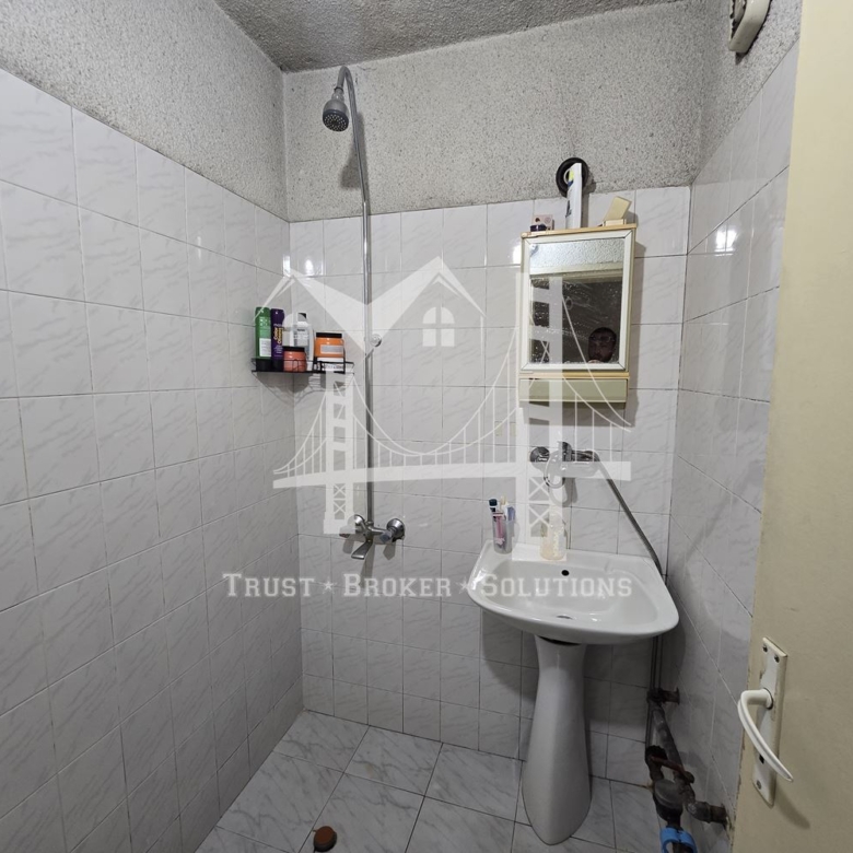 3-СТАЕН, кв. Редута, 370 000€ - 0