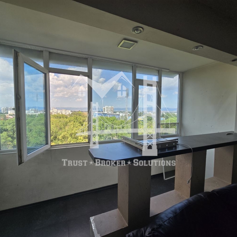 3-СТАЕН + кухня, кв. Сухата река, 236 900€ - 0