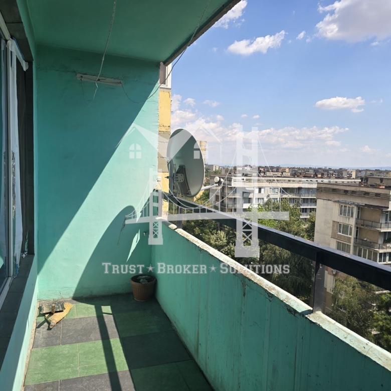 3-СТАЕН + кухня, кв. Сухата река, 236 900€ - 0