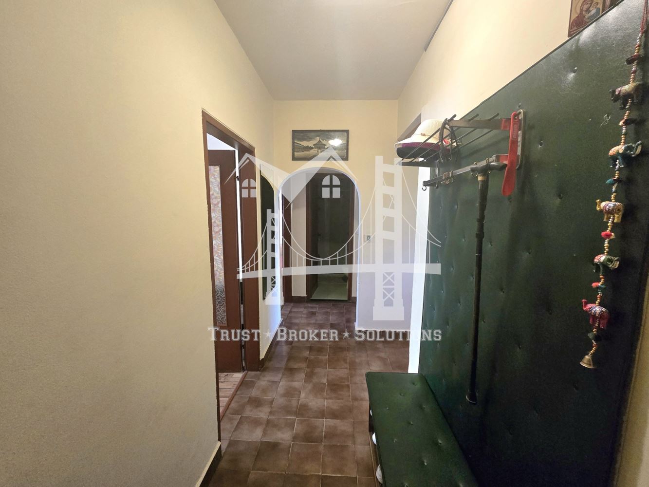 3-СТАЕН + КУХНЯ, кв.Младост 3, 260 000€ - 0
