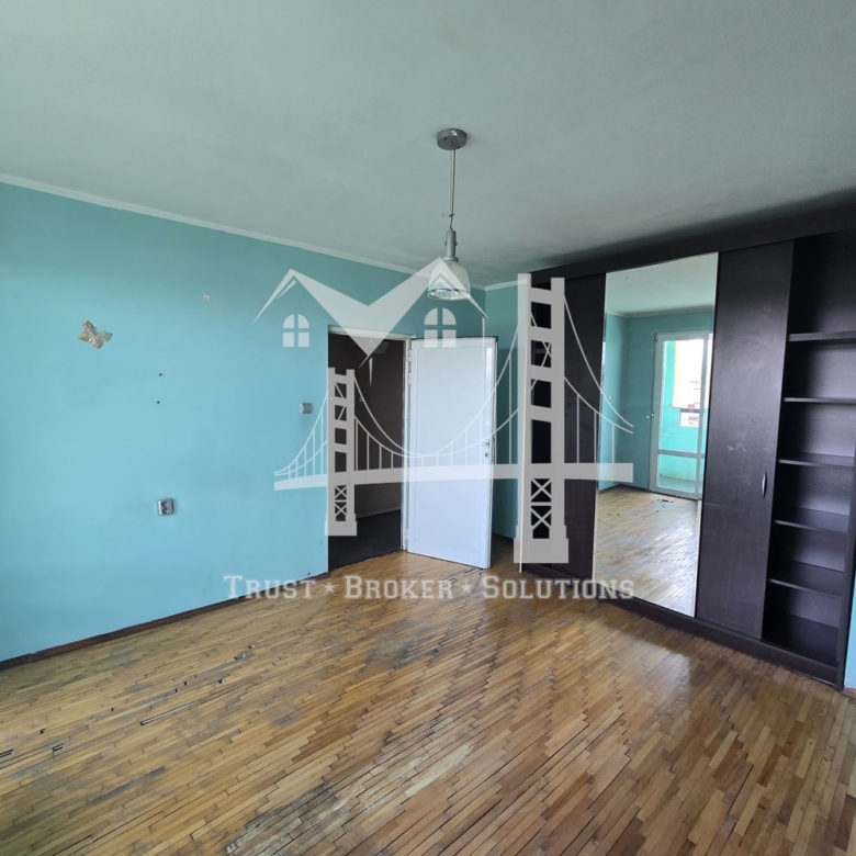 3-СТАЕН + кухня, кв. Сухата река, 236 900€ - 0