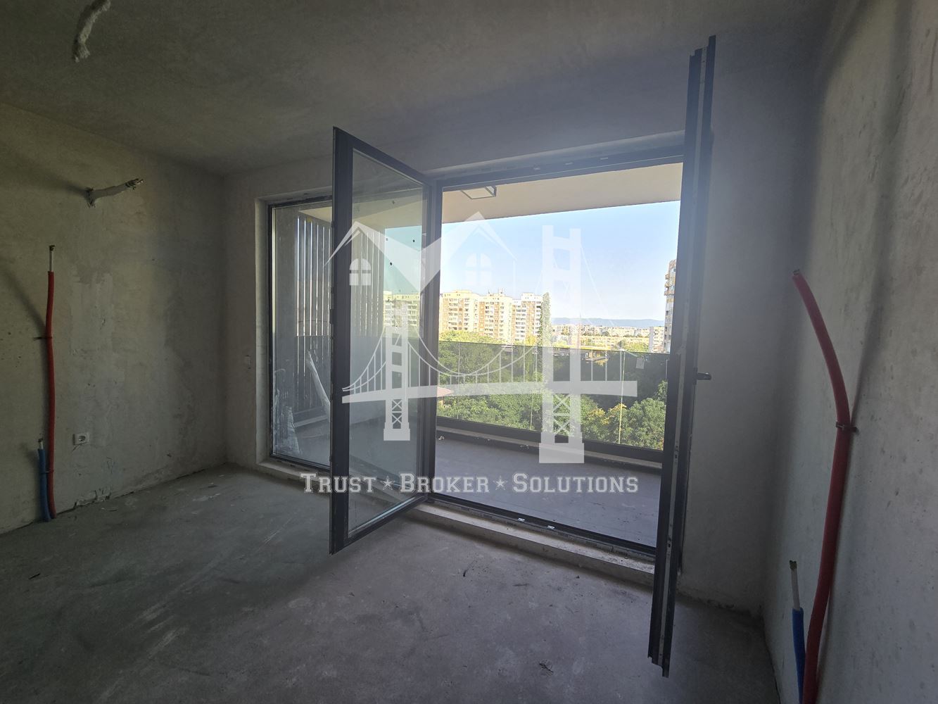 3-СТАЕН, кв.Сухата река, 285 600€ - 0