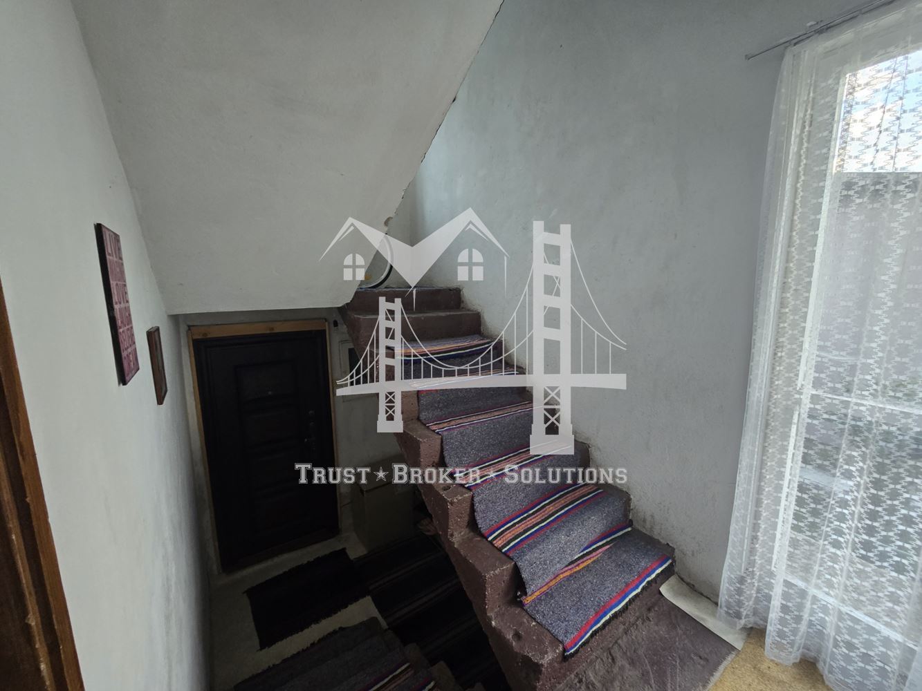 3-ЕТАЖНА КЪЩА, с.Лозен, 370 000€ - 0