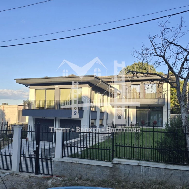 2-ет. КЪЩА, кв. Бояна, 1 585 000€ - 0