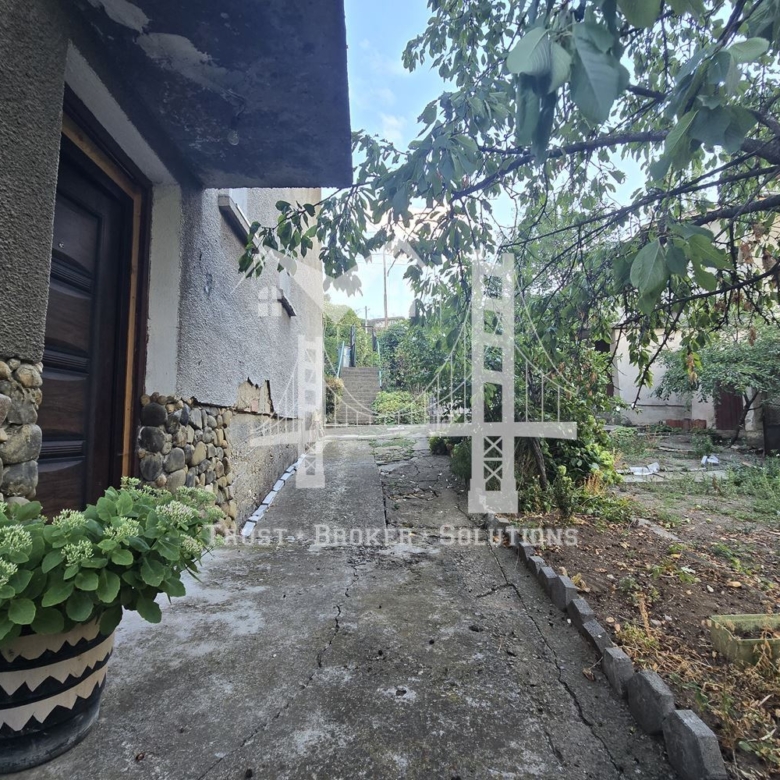 3-ЕТАЖНА КЪЩА, с.Лозен, 370 000€ - 0