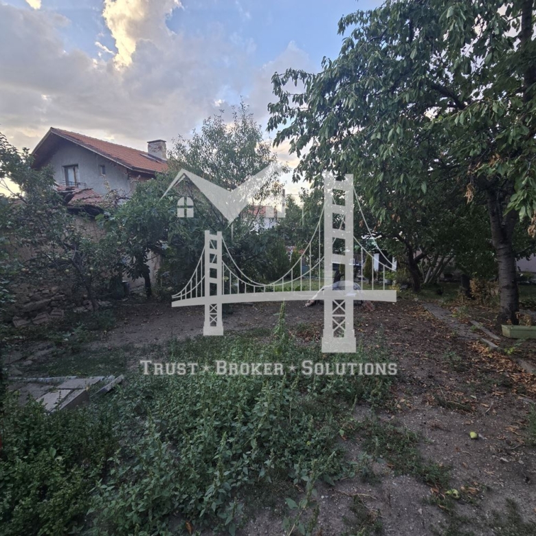 3-ЕТАЖНА КЪЩА, с.Лозен, 370 000€ - 0
