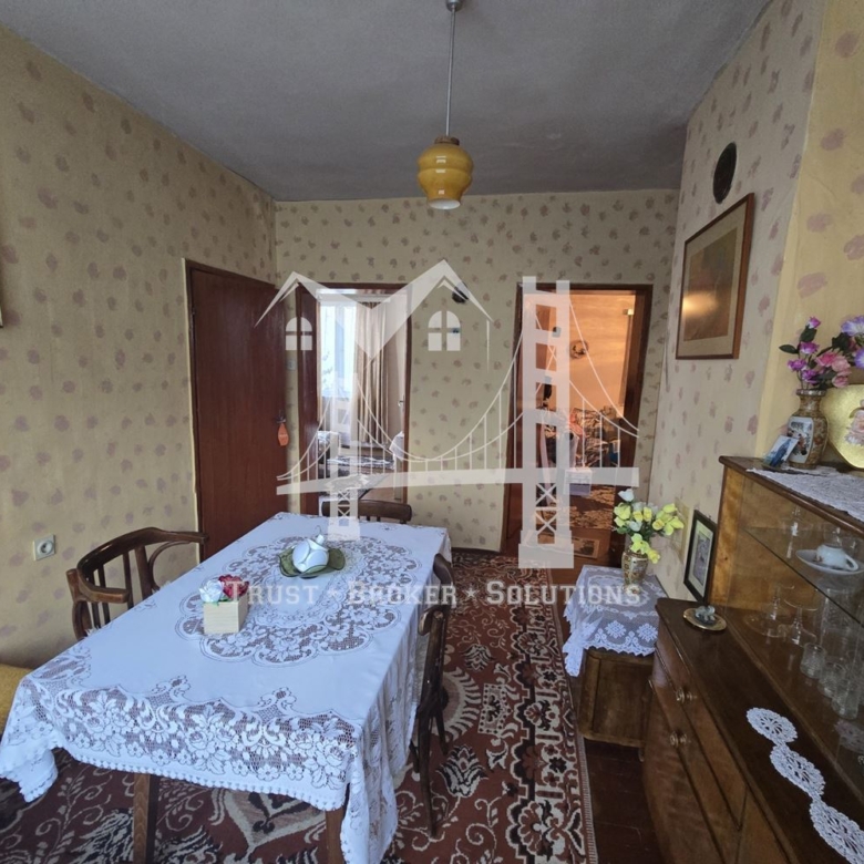 3-ЕТАЖНА КЪЩА, с.Лозен, 370 000€ - 0