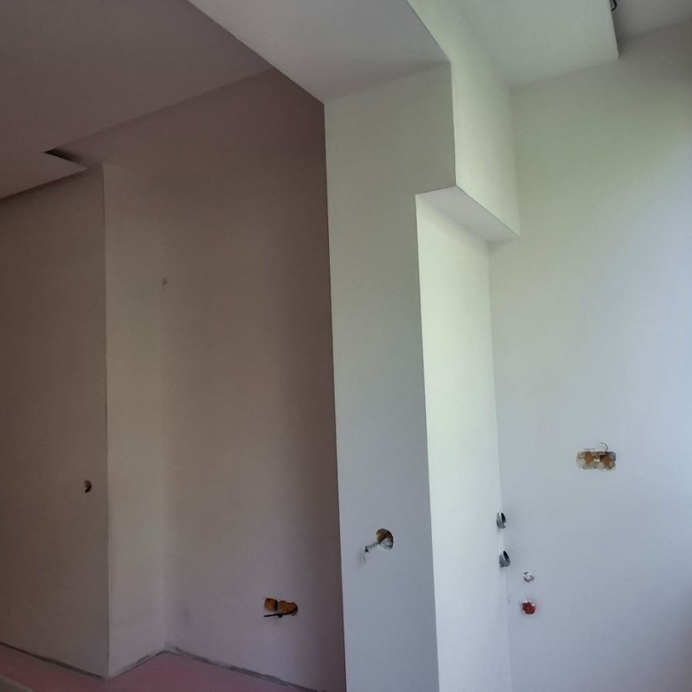 4-СТАЕН, кв.Стрелбище, 390 000€ - 0