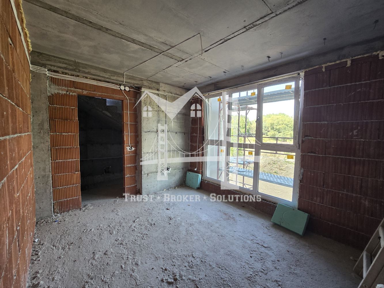 3-ет. Къща, БАНКЯ, 410 001€ - 0