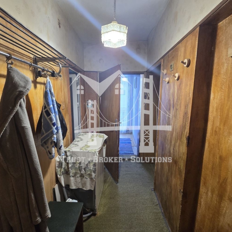 3-ЕТАЖНА КЪЩА, с.Лозен, 370 000€ - 0