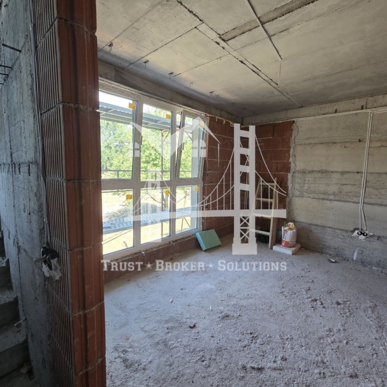 3-ет. Къща, БАНКЯ, 410 001€ - 0
