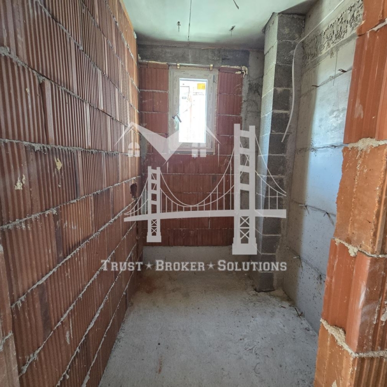 3-ет. Къща, БАНКЯ, 410 001€ - 0