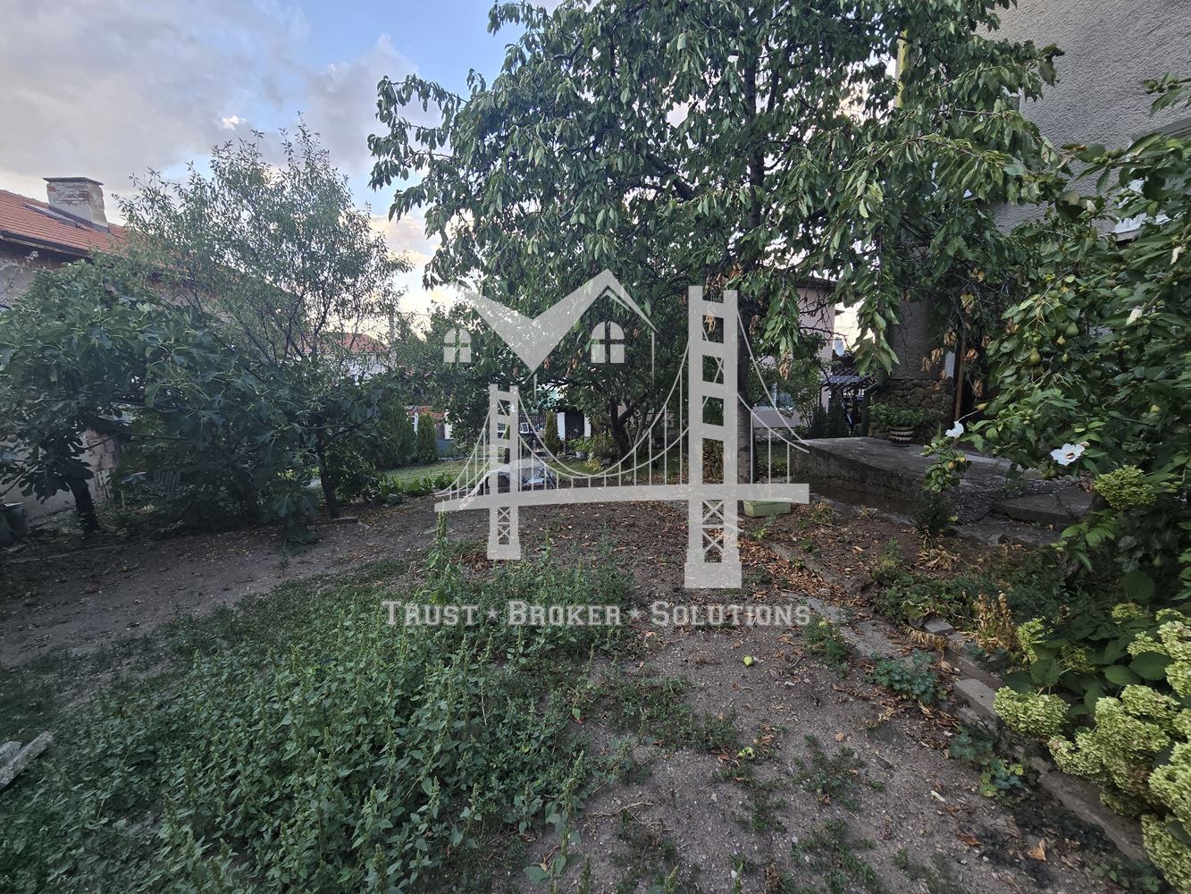 3-ЕТАЖНА КЪЩА, с.Лозен, 370 000€ - 0
