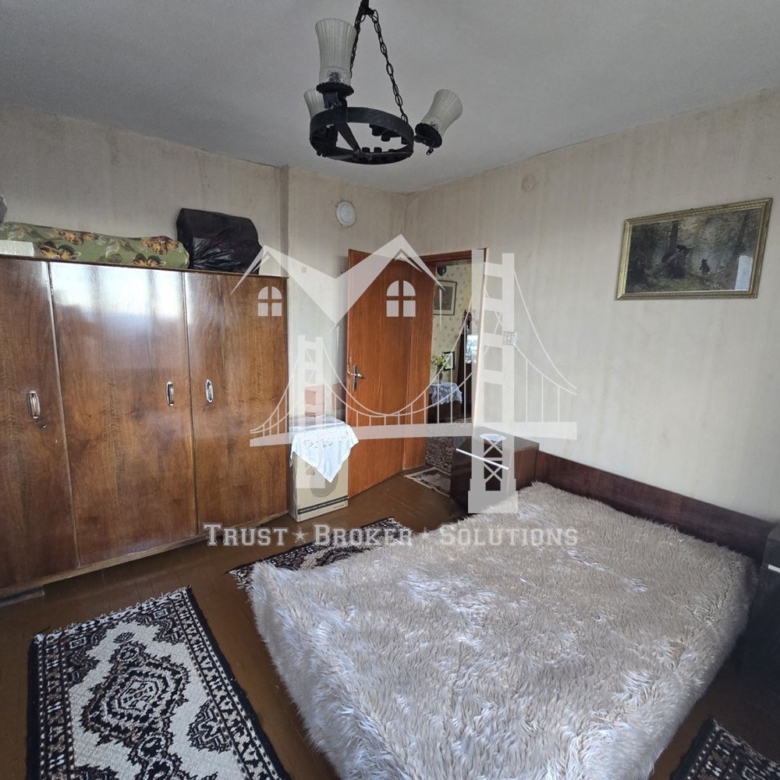 3-ЕТАЖНА КЪЩА, с.Лозен, 370 000€ - 0
