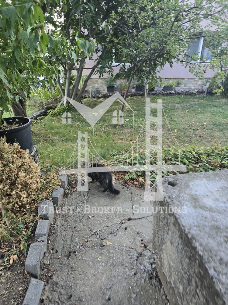 3-ЕТАЖНА КЪЩА, с.Лозен, 370 000€ - 0
