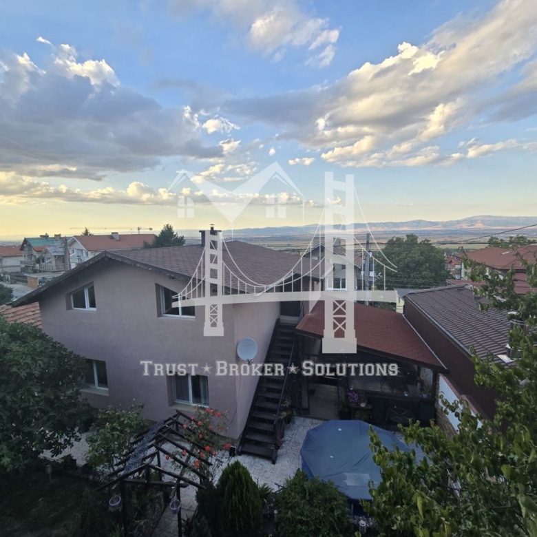 3-ЕТАЖНА КЪЩА, с.Лозен, 370 000€ - 0