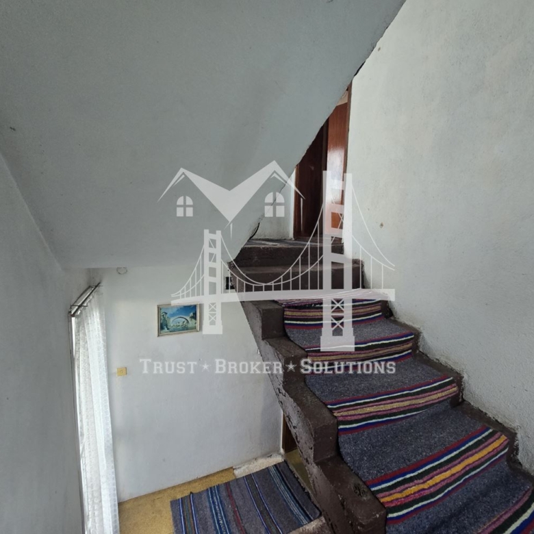 3-ЕТАЖНА КЪЩА, с.Лозен, 370 000€ - 0