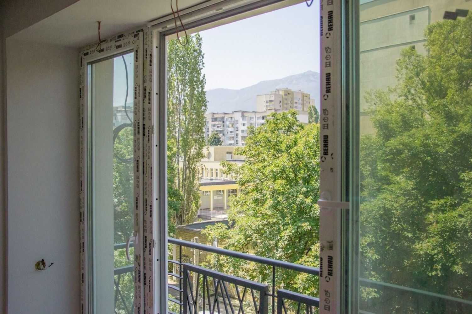 4-СТАЕН, кв.Стрелбище, 390 000€ - 0