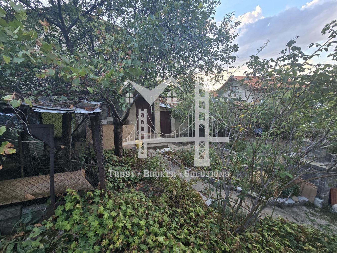 3-ЕТАЖНА КЪЩА, с.Лозен, 370 000€ - 0