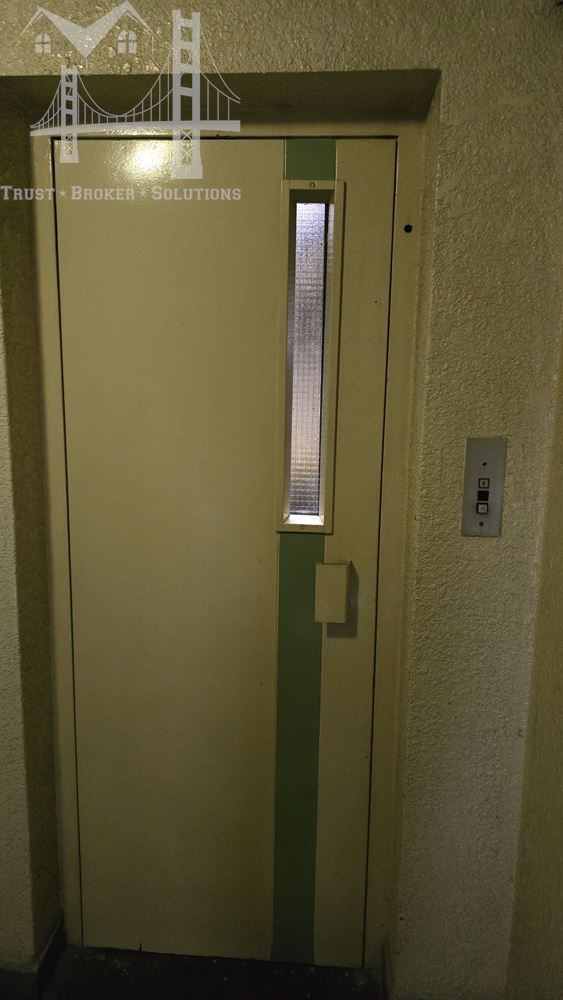 ЦЕНТЪР, 3-СТАЕН, 497 000€ - 0