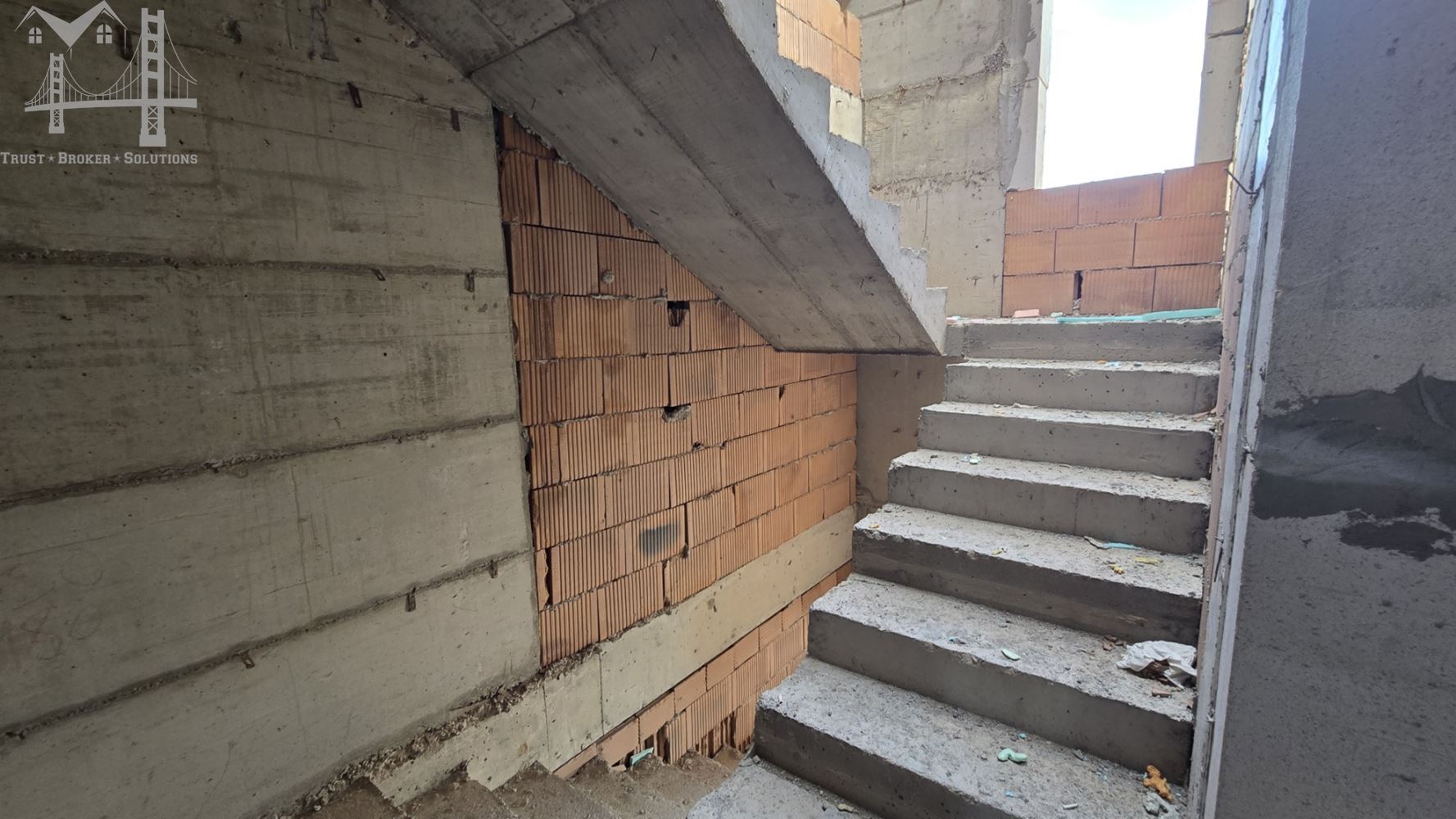 в-з. Малинова Долина, 3-ЕТАЖНА КЪЩА, 648 000€ - 0