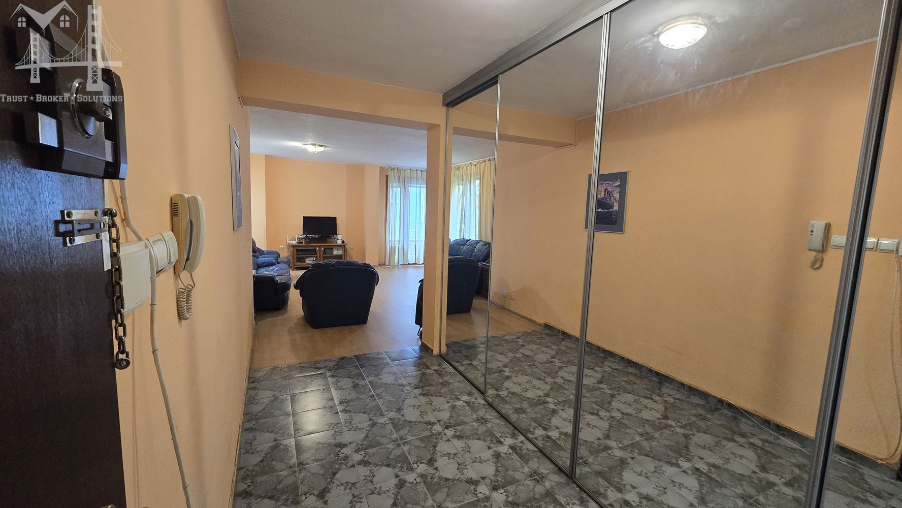 ЦЕНТЪР, 3-СТАЕН, 497 000€ - 0