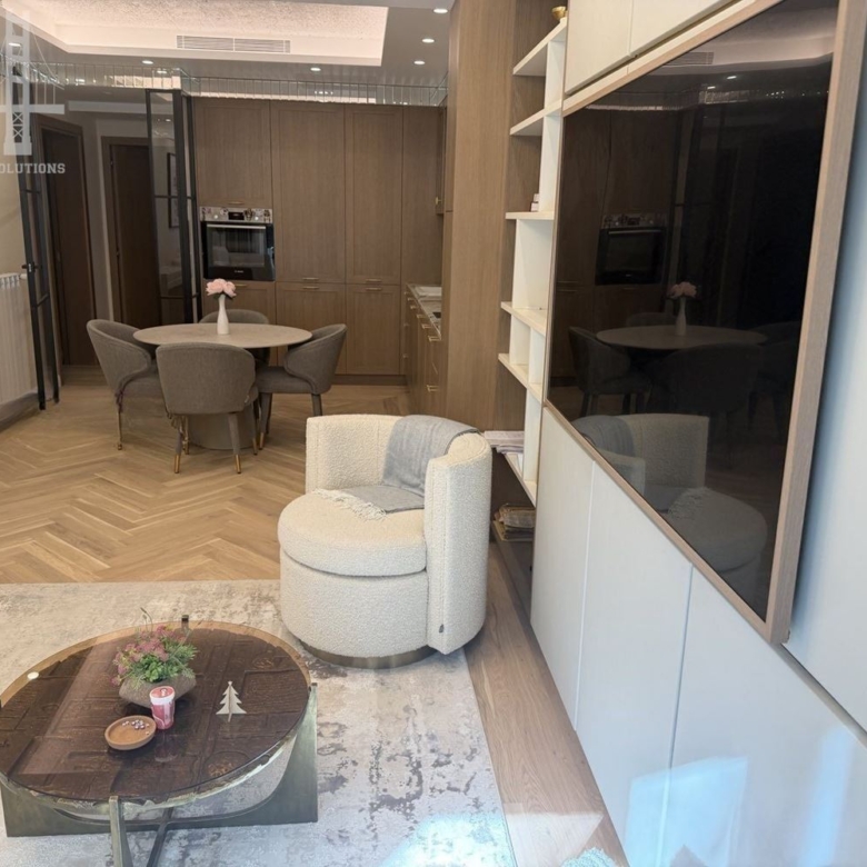 ЦЕНТЪР, 3-СТАЕН, 621 000€ - 0
