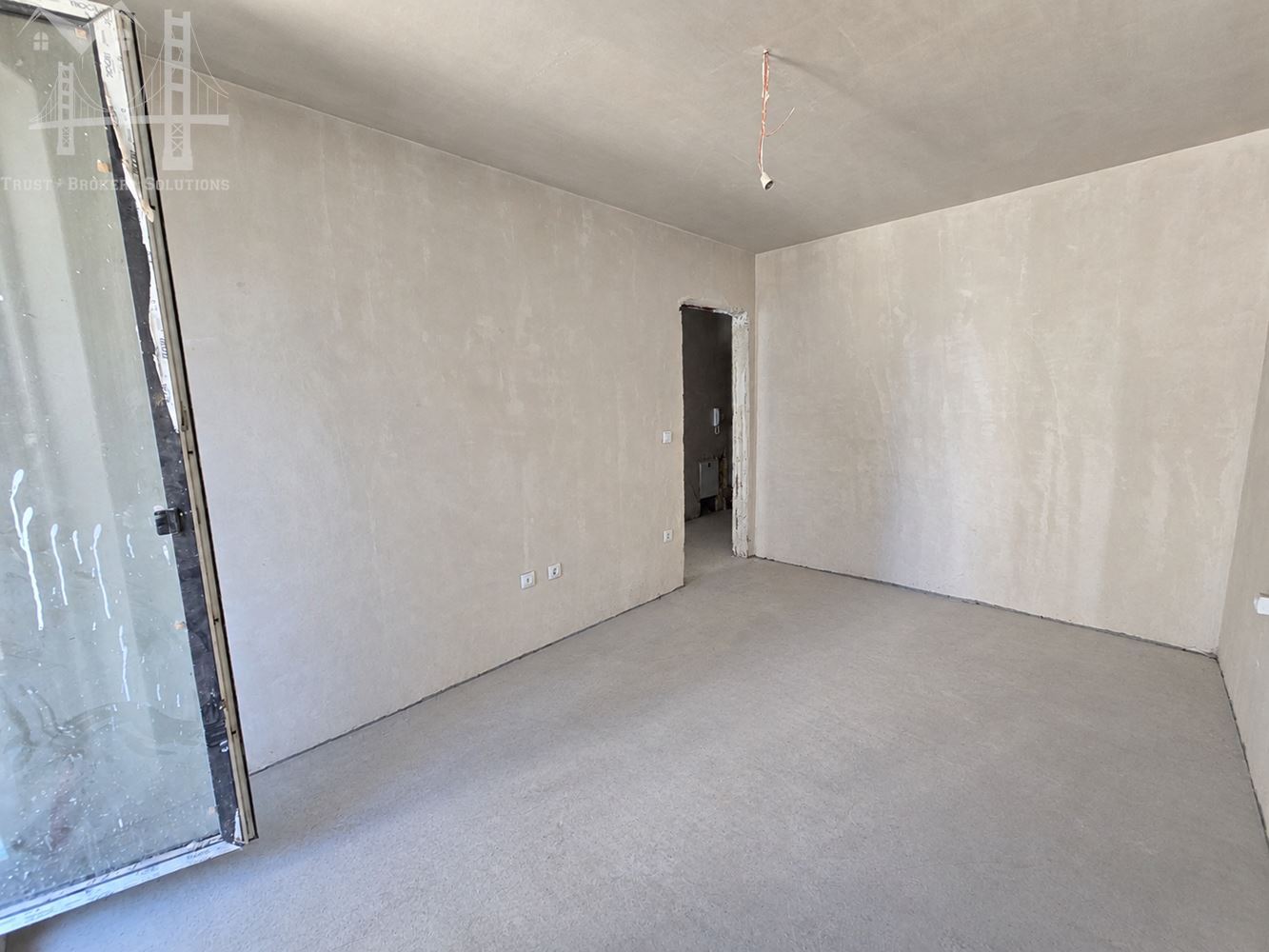 кв. Райна Княгиня, 2-СТАЕН, 121 900€ - 0