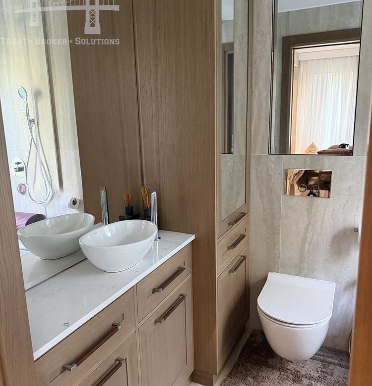 ЦЕНТЪР, 3-СТАЕН, 621 000€ - 0
