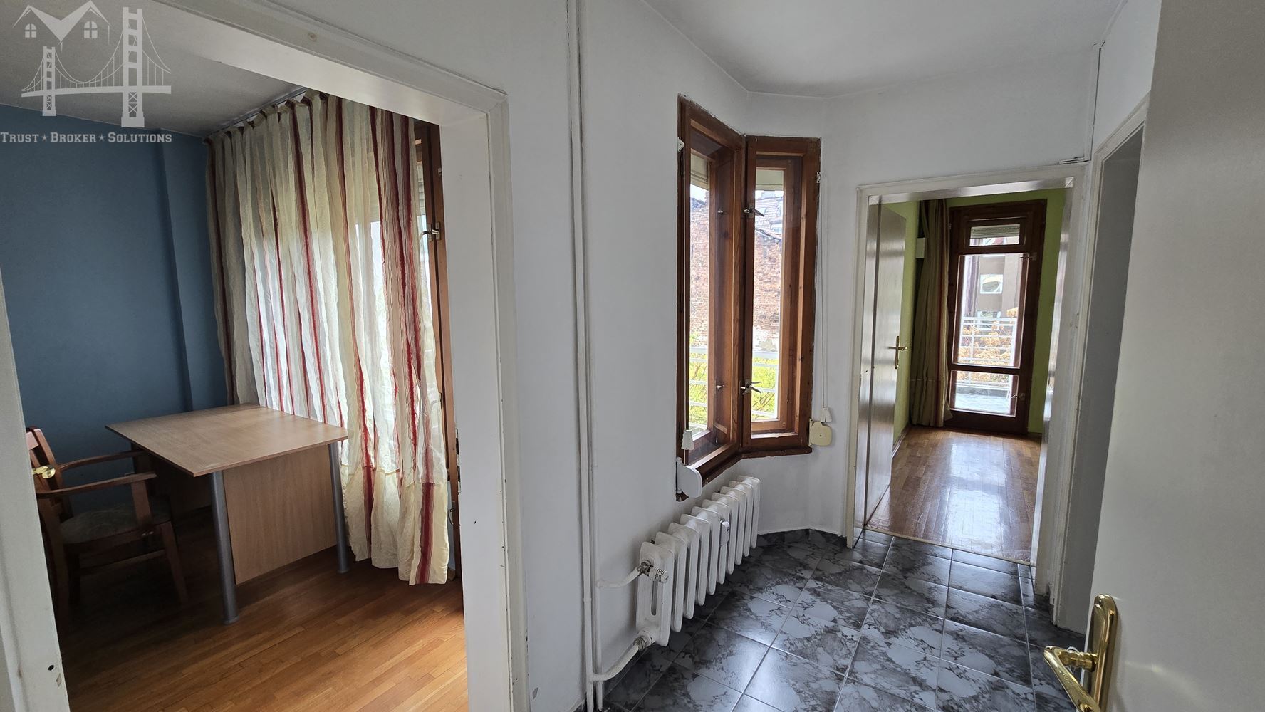 ЦЕНТЪР, 3-СТАЕН, 497 000€ - 0