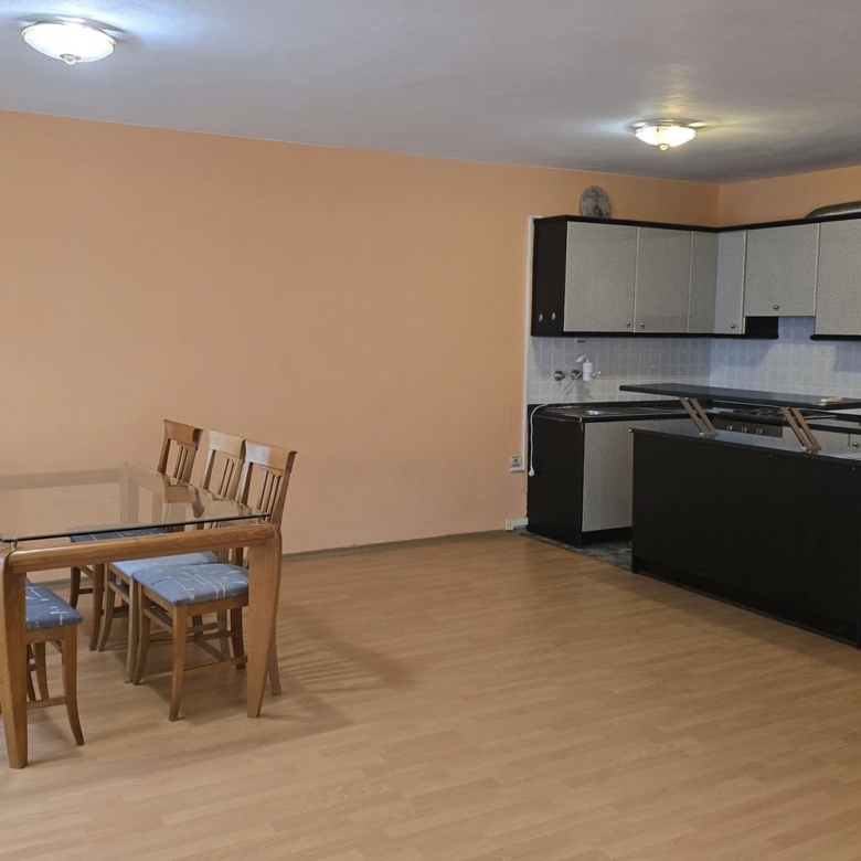 ЦЕНТЪР, 3-СТАЕН, 497 000€ - 0