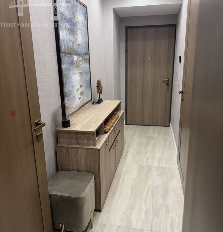 ЦЕНТЪР, 3-СТАЕН, 621 000€ - 0