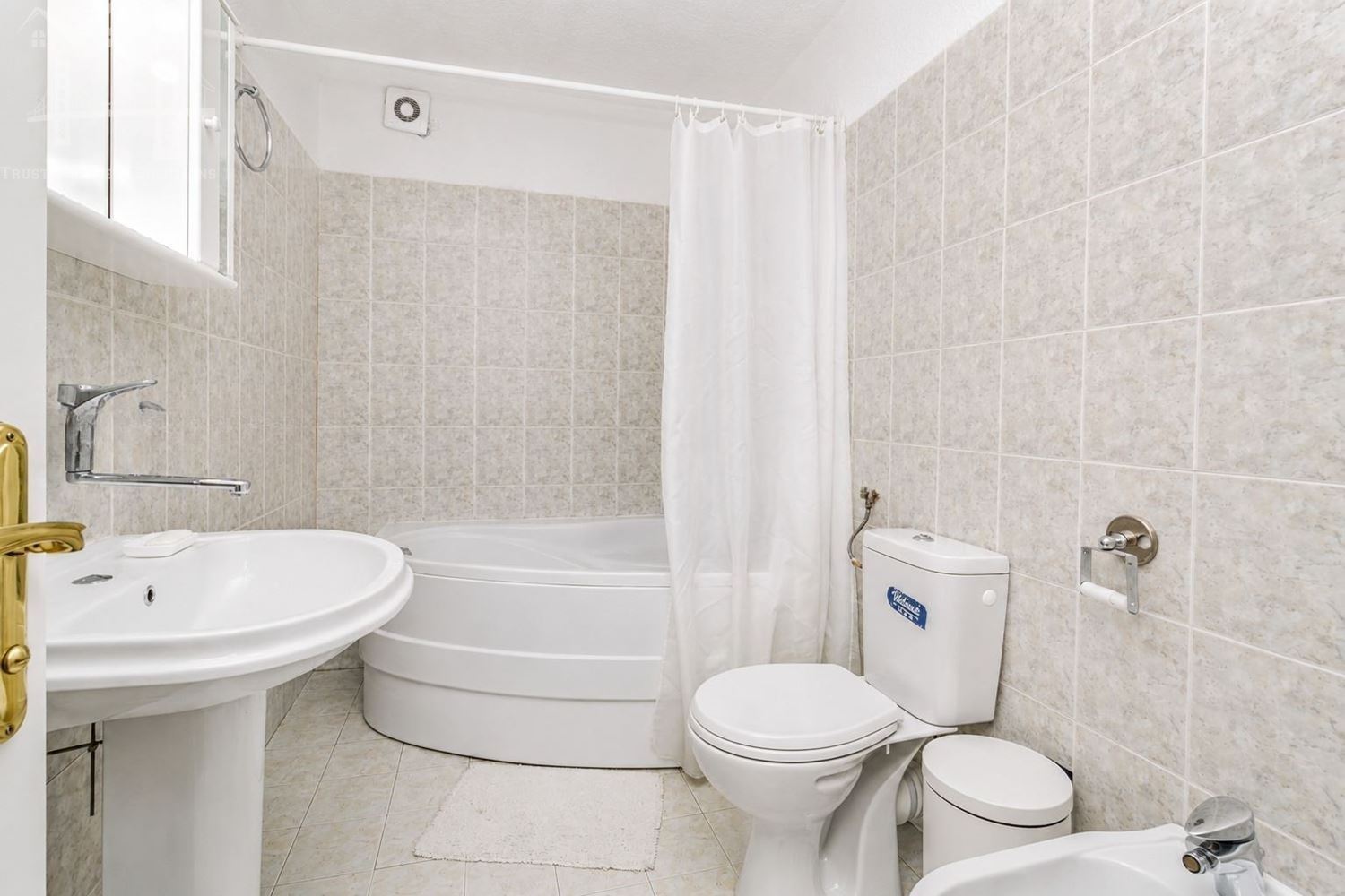 ЦЕНТЪР, 3-СТАЕН, 497 000€ - 0