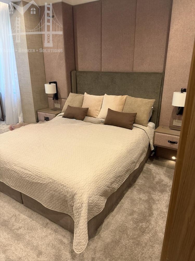 ЦЕНТЪР, 3-СТАЕН, 621 000€ - 0