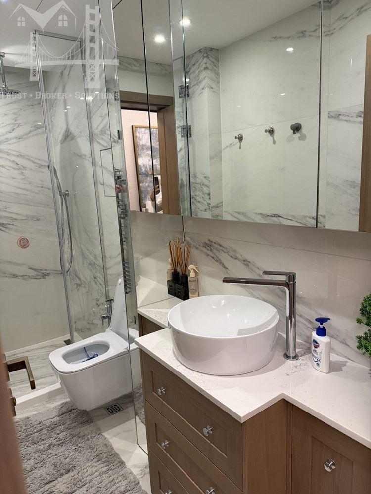 ЦЕНТЪР, 3-СТАЕН, 621 000€ - 0