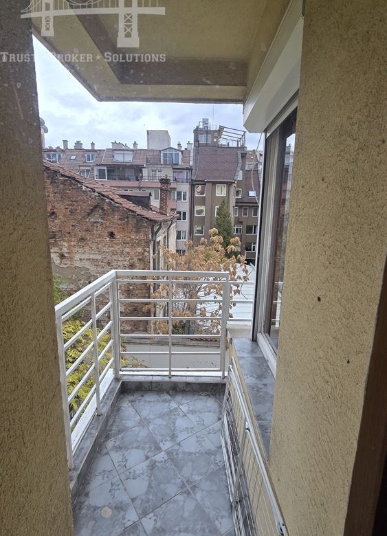 ЦЕНТЪР, 3-СТАЕН, 497 000€ - 0