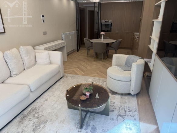 ЦЕНТЪР, 3-СТАЕН, 621 000€ - 0