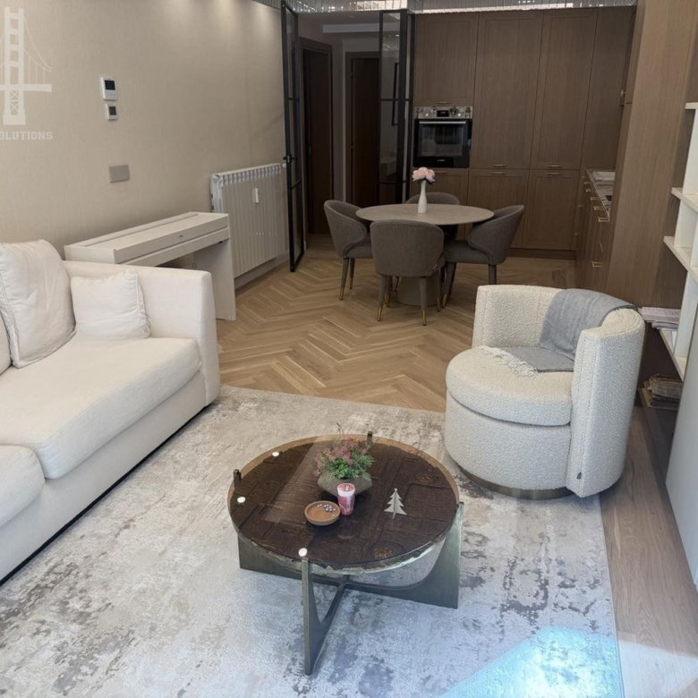 ЦЕНТЪР, 3-СТАЕН, 621 000€